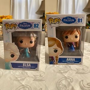 Elsa and Anna Funko Pop